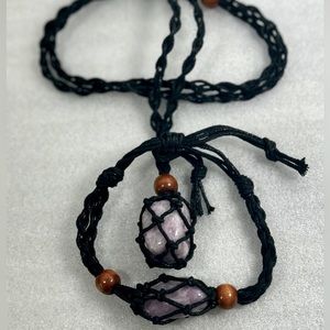 Adjustable & interchangeable crystal hemp necklace and bracelet set.